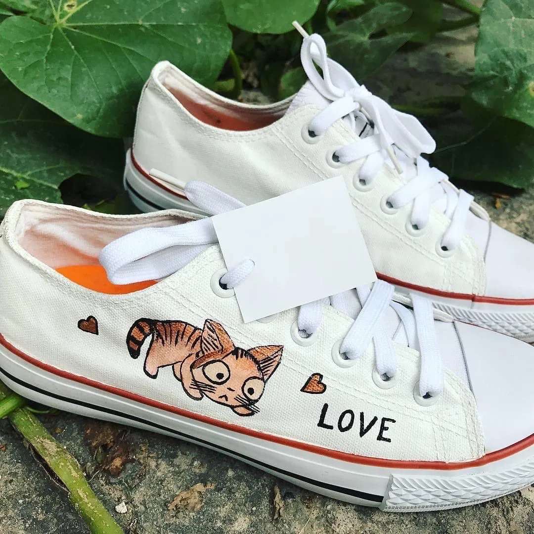 Funky N Trendy hand painted water resistant kitty theme casual shoes