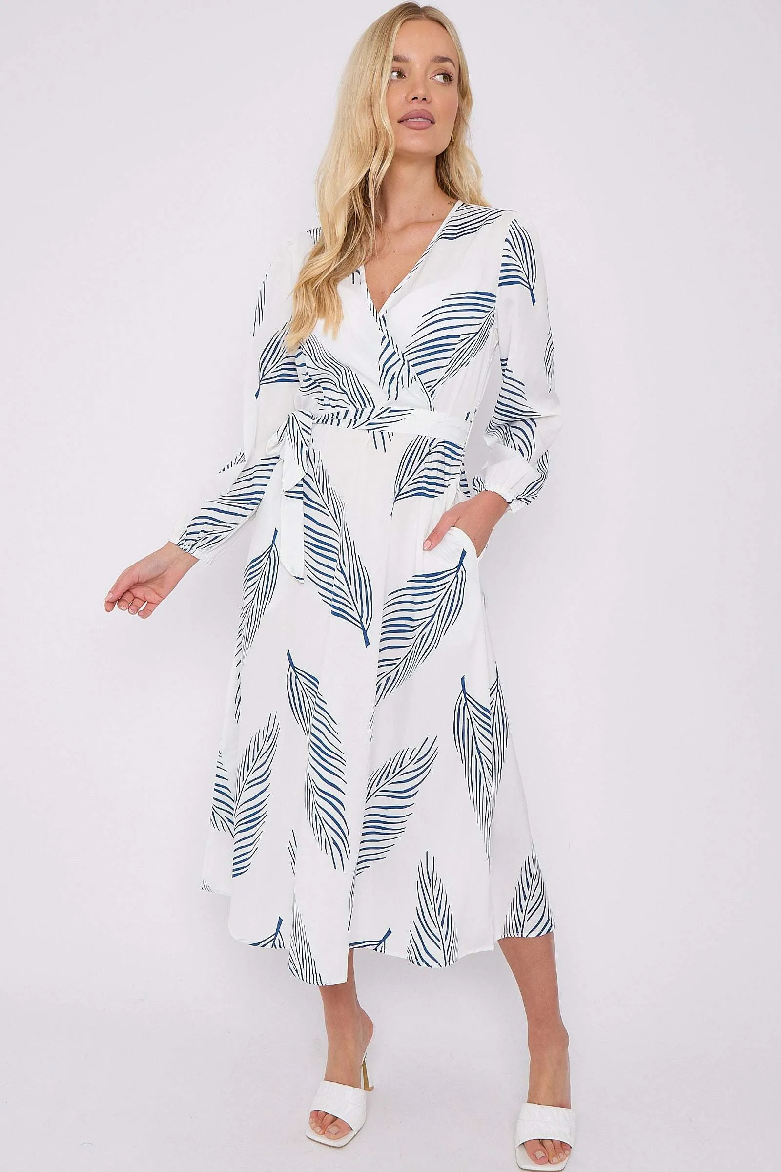 LOVE SUNSHINE White Plam Leaf Printed V Neck Midi Dress