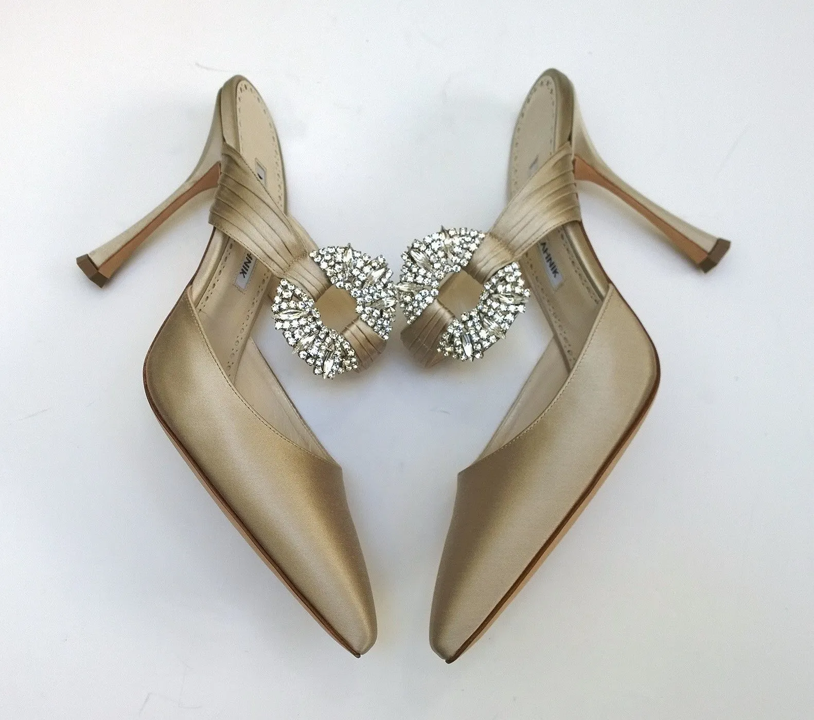 Manolo Blahnik Maidugur 105 Oyster Satin Heels New Mules Maidugura